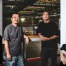 左から小栗旬さん、ヨン・サンホさん、片山慎三さん、蒼井優さん