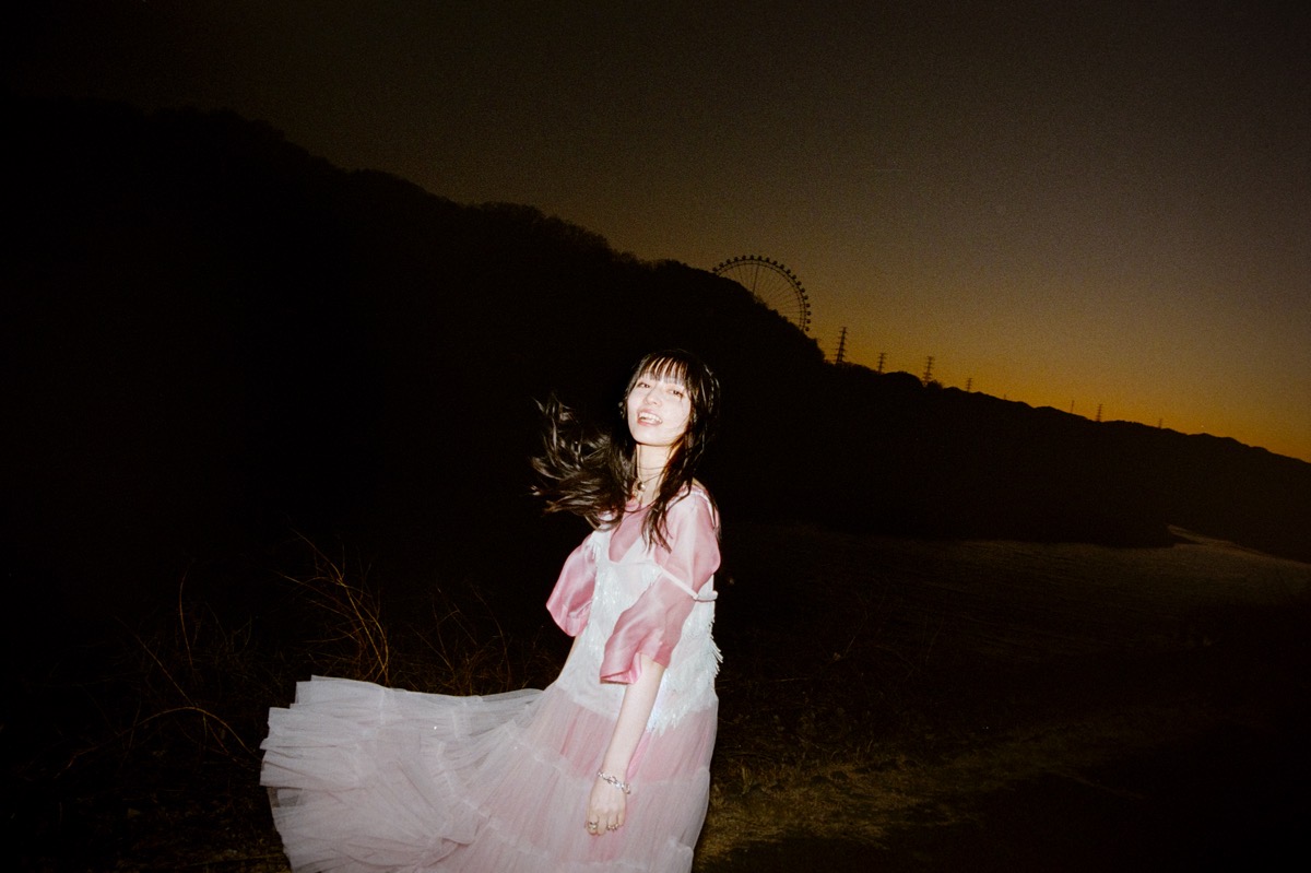 ナナヲアカリさん