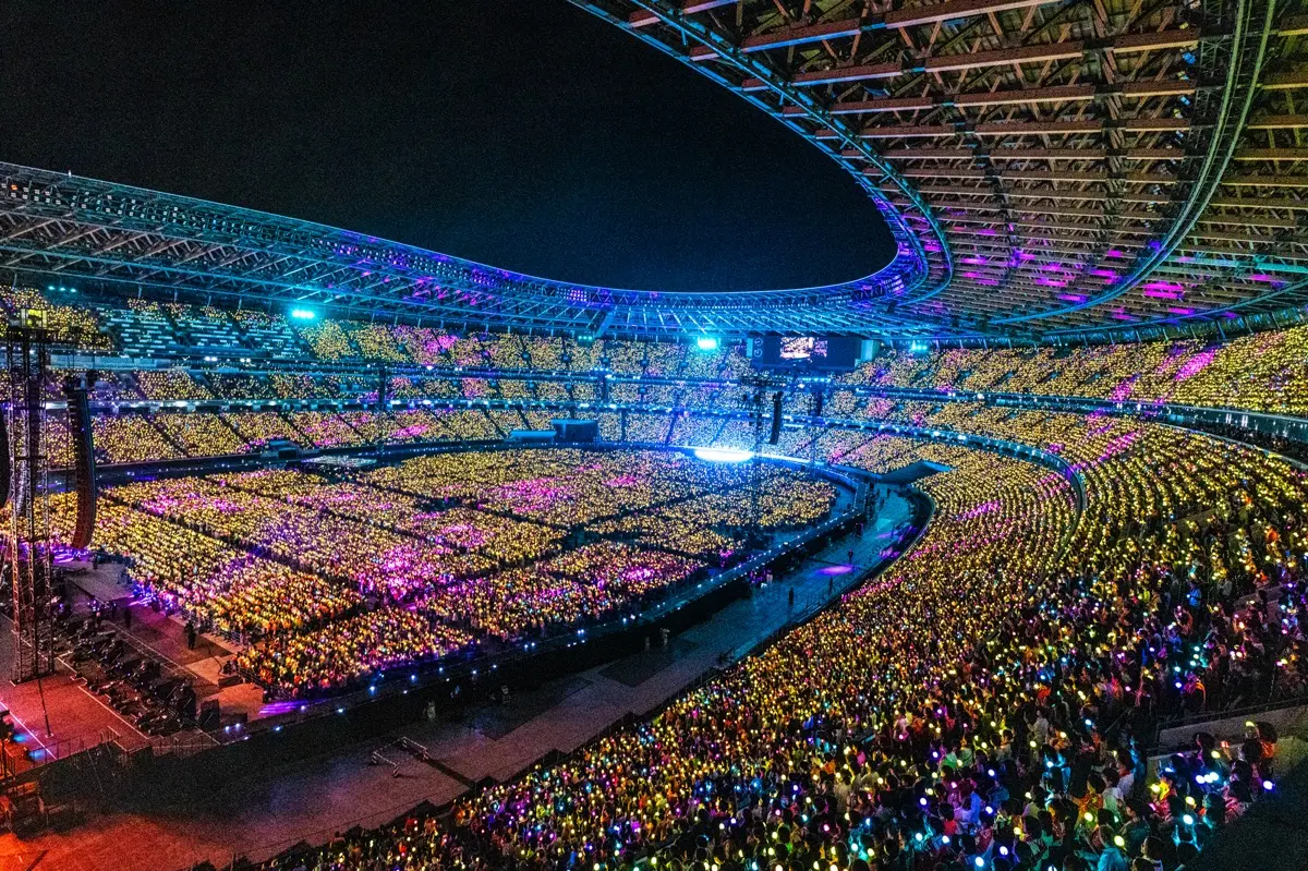 「ゼンジン未到とイ/ミュータブル～間奏編～」4月国立競技場ライブ写真[2]