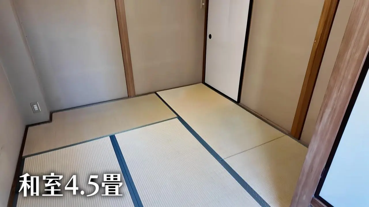 YouTube活動の拠点として借りた部屋の一部