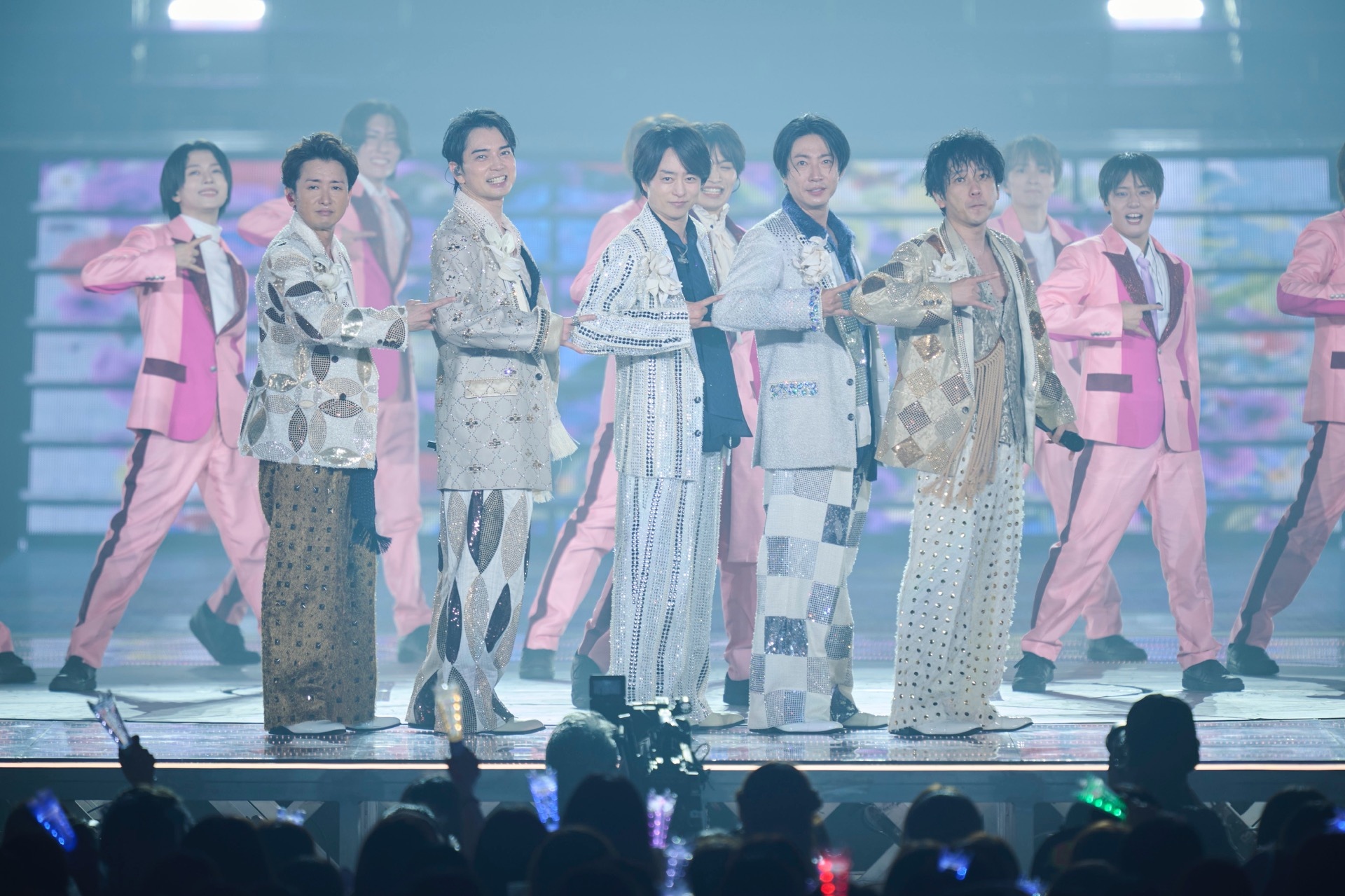 嵐　バラエティ番組　なまあらし LIVESTORM 台本　非売品　レア　アイドル 嵐がラストライブで示した“国民的アイドル”の真髄──涙ではなく笑顔を
