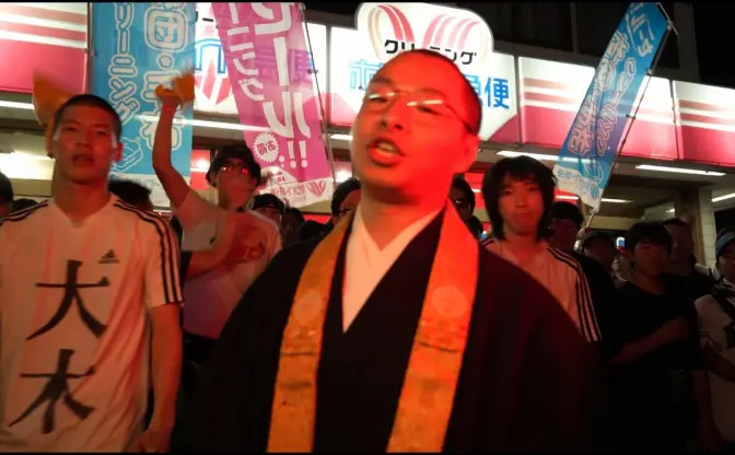 SUSHIBOYSが新MV「Laundry」公開　勝手にスタジオにしていたコインランドリーを歌う