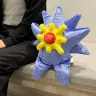 メガスターミーぬいぐるみと人間のサイズ比較