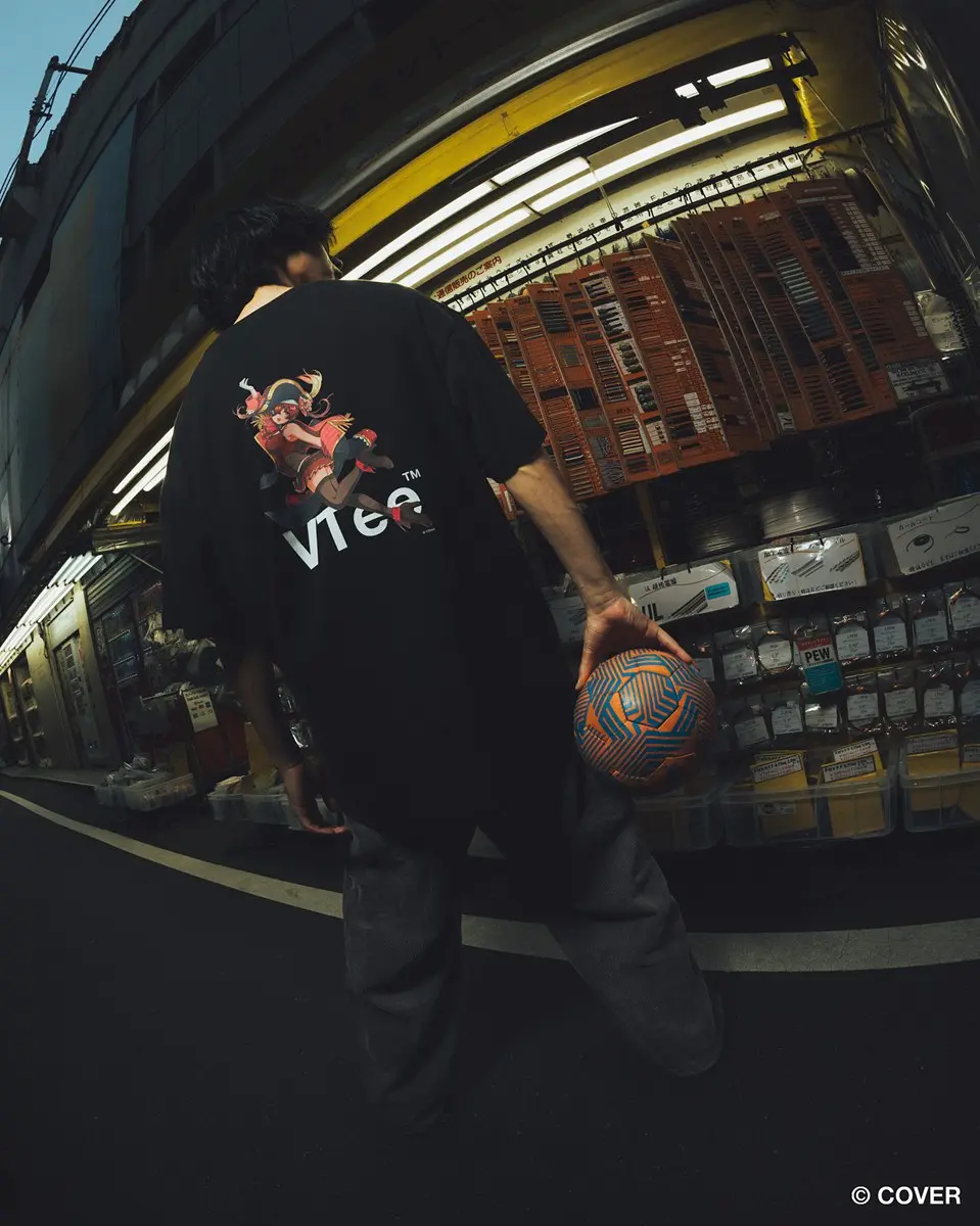 「VTee × hololive Collection」ルック2