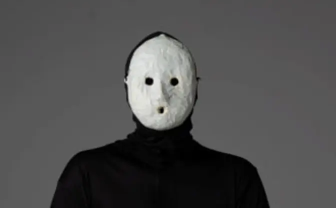 ホラー作家 雨穴、YOASOBIら擁する音楽レーベルに参加　アニメ『レッツゴー怪奇組』EDを担当