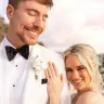結婚を発表したMrBeastさんとThea Booysenさん／画像はInstagramより