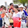 聖火ランナーとして走る桃月なしこさん