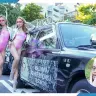 「マドンナ・タクシー」に乗車したCYBERJAPAN DANCERSに所属のHARACHAN（ハラちゃん）さんとKYRIE（カイリ）さん