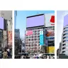 ワンマンライブの映像が放映される街頭ビジョン