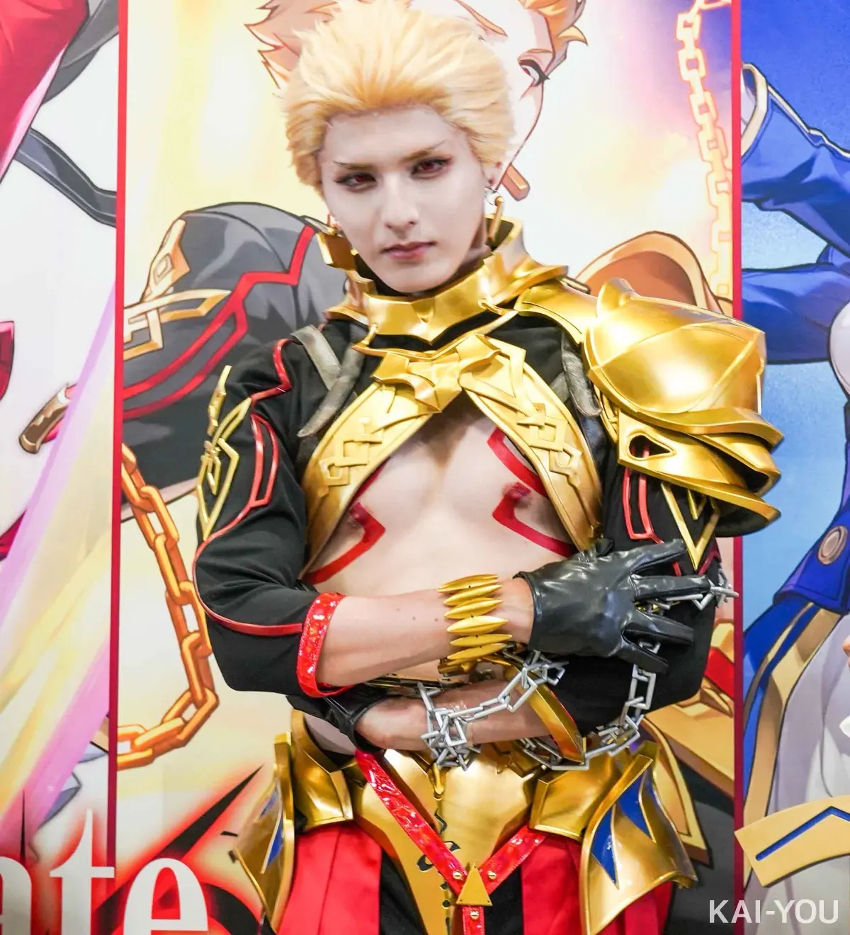 ついに出会えた、ギルガメッシュに扮するスタンミじゃぱんさん／撮影、ぼかしは編集部