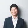 ブランド統合や、新人VTuberのデビュー方針について説明した谷郷元昭さん／画像は公式サイトより