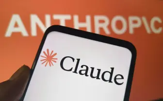 生成AI「Claude」開発会社、上場申請書に「人類滅亡」のリスクを明記