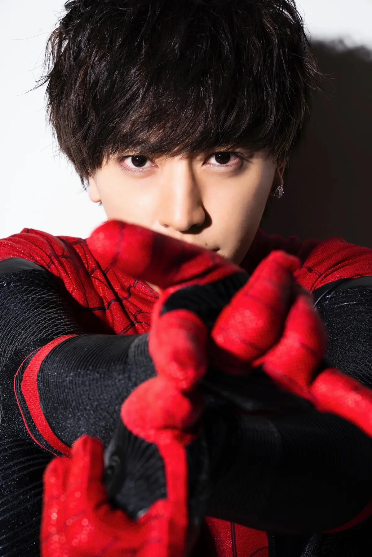 「スパイダーメーン」の正体を明かしたヴァンビさん