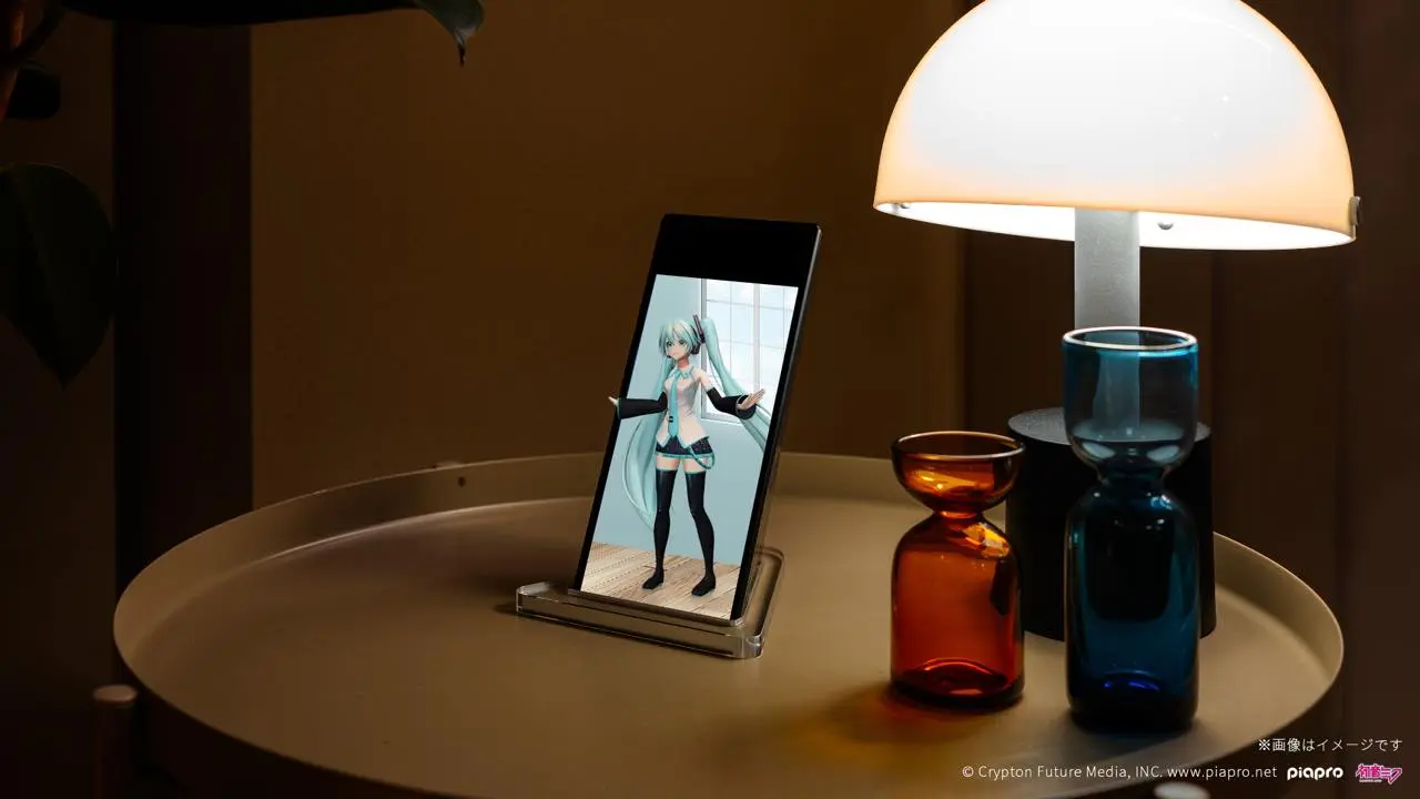 「ホロモデル」に対応する「ELF-MN1」