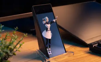 ソニー、小型ディスプレイ「ELF-MN1」発売　推しキャラを裸眼で立体視できる！