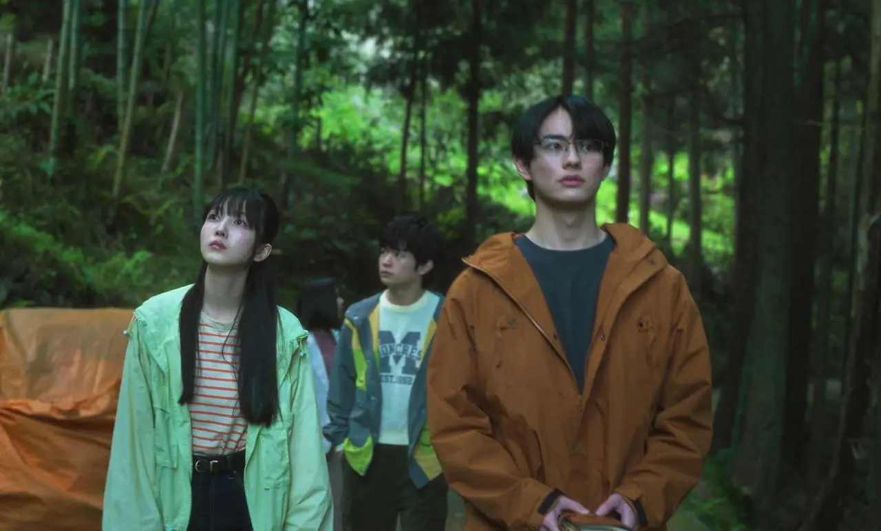 映画『巨頭オ』場面カット