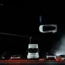 ほかのテスラ車両を飛び越えながら横回転するパフォーマンス