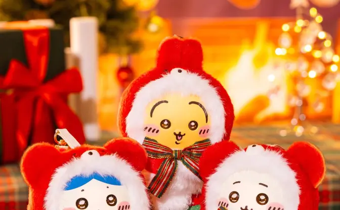 ちいかわ、ハチワレ、うさぎがクリスマス仕様のテディベアになっちゃった！