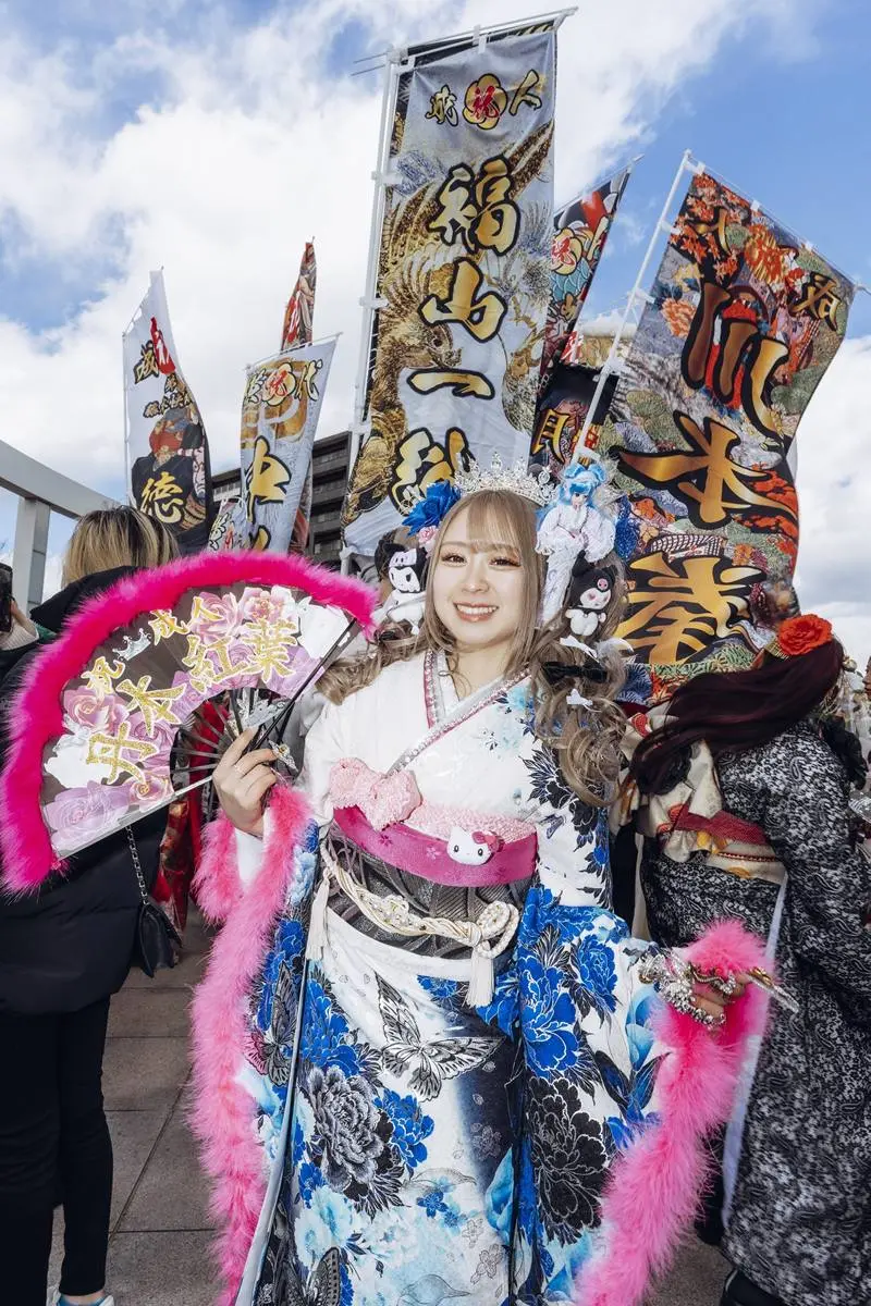 成人式に出席する新成人